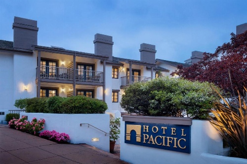 Hotel Pacific image 22